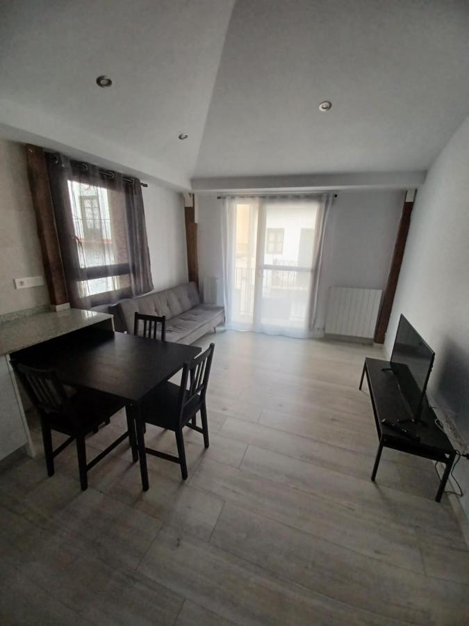Apartamento en el Casco Histórico de Plencia Exterior foto